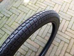 2,00X19 DEESTONE 120 KM/UUR