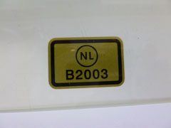 B 8128  NL  KLEUR:GOUD